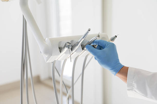 24/7 Emergency Root Canal Treatment experts in Naples, FL